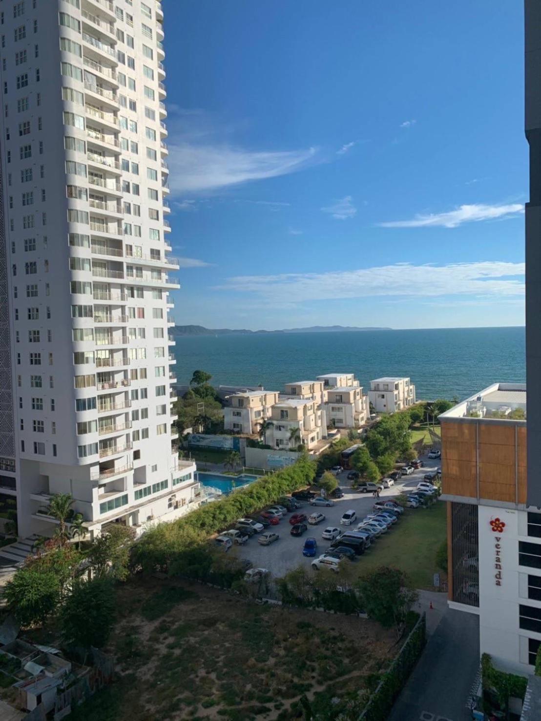 Veranda Residences Pattaya By Phung Jomtien Beach Exterior foto